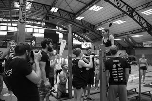 开云体育官网下载安装-国家健身日活动各地陆续开展气氛热烈,国家健身号召